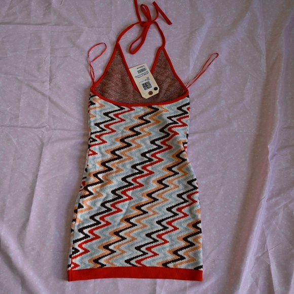 NWT Crush The Gateway Hug Mini Dress – Zig Zag Halter Knit (Size S) - Picture 2 of 4
